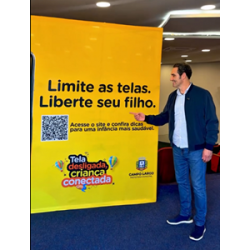 Presidente da Câmara no lançamento de campanha do uso de telas na infância